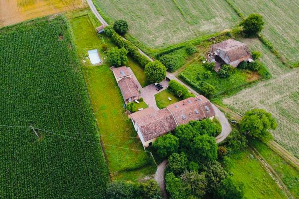 La Casa Nei Campi Villa Badia Pavese Exterior photo